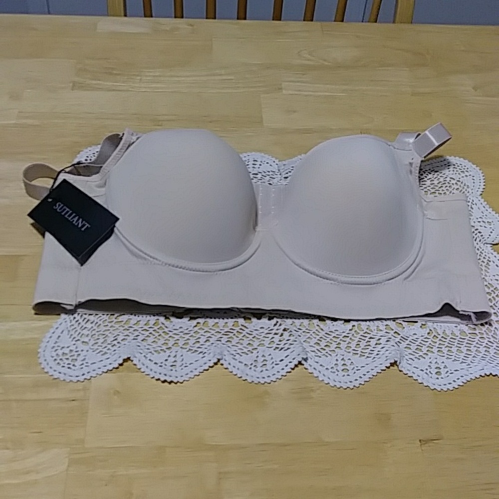 Women's Underwire Bra with wide back Size 42/95C